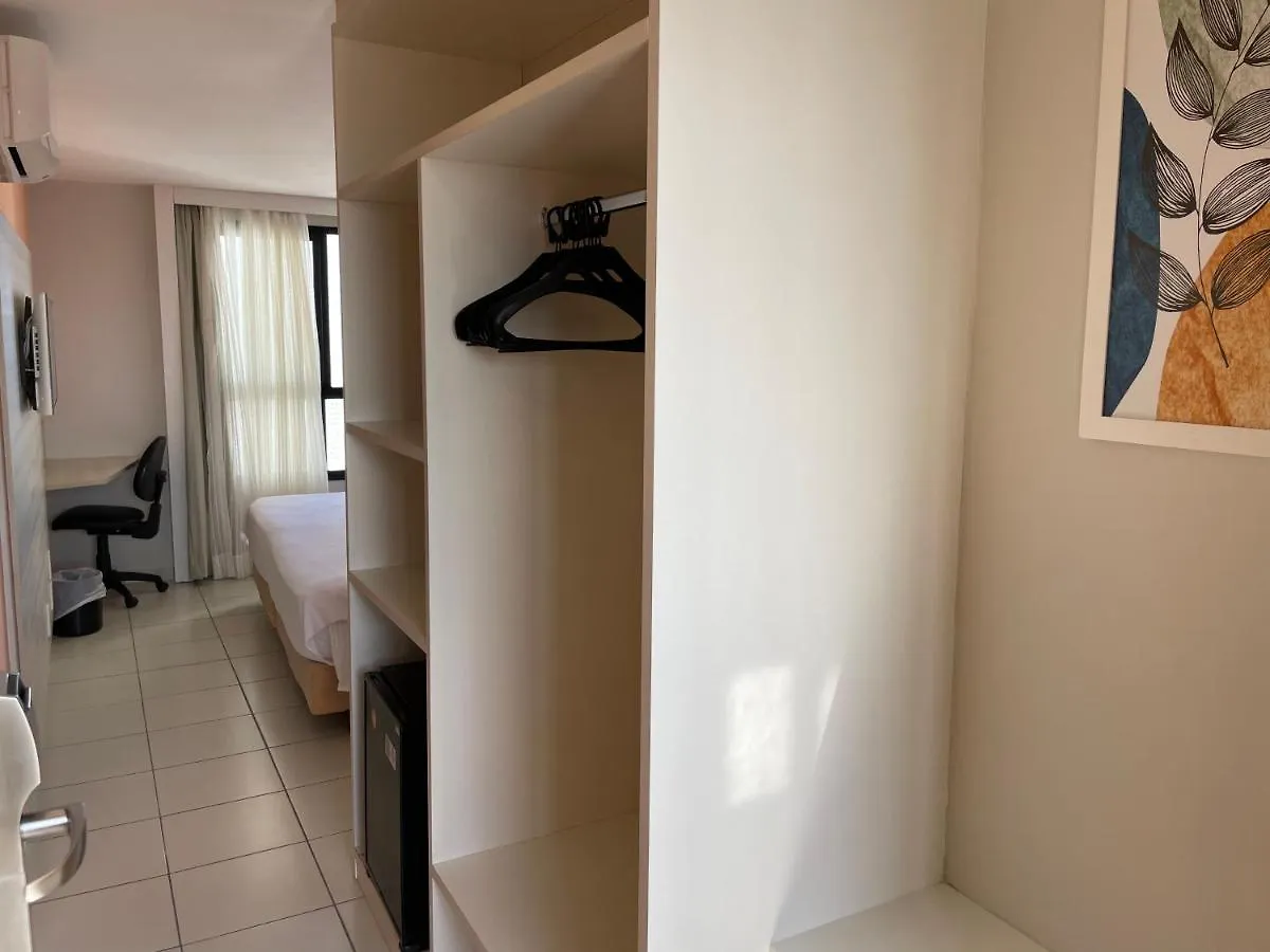 Hotel Janasti Suites Praia De Ponta Negra Natal