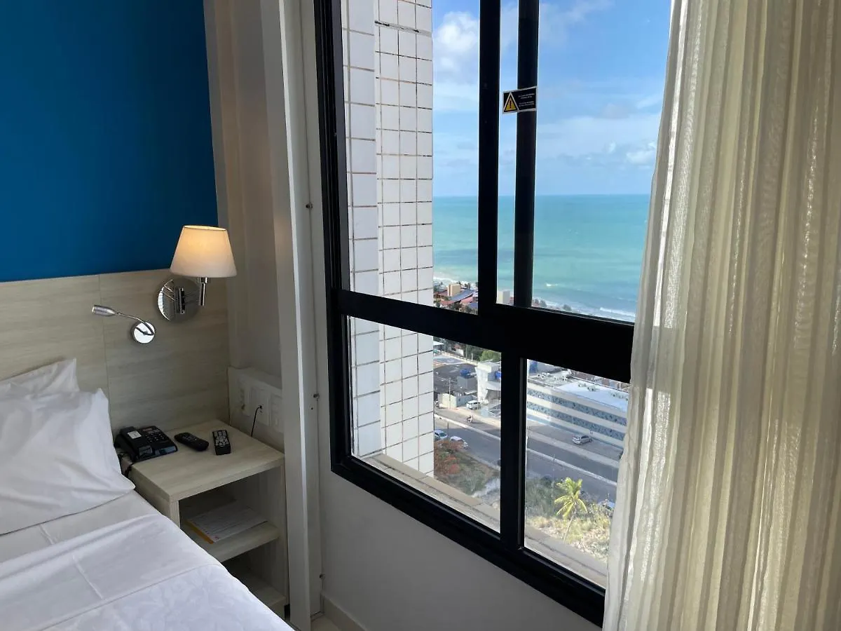 Janasti Suites Praia De Ponta Negra Natal 3*,