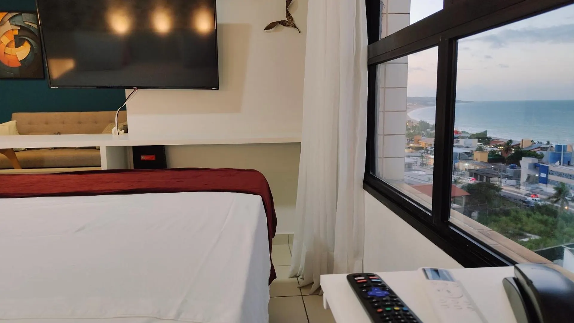 Janasti Suites Praia De Ponta Negra ناتال 3*,