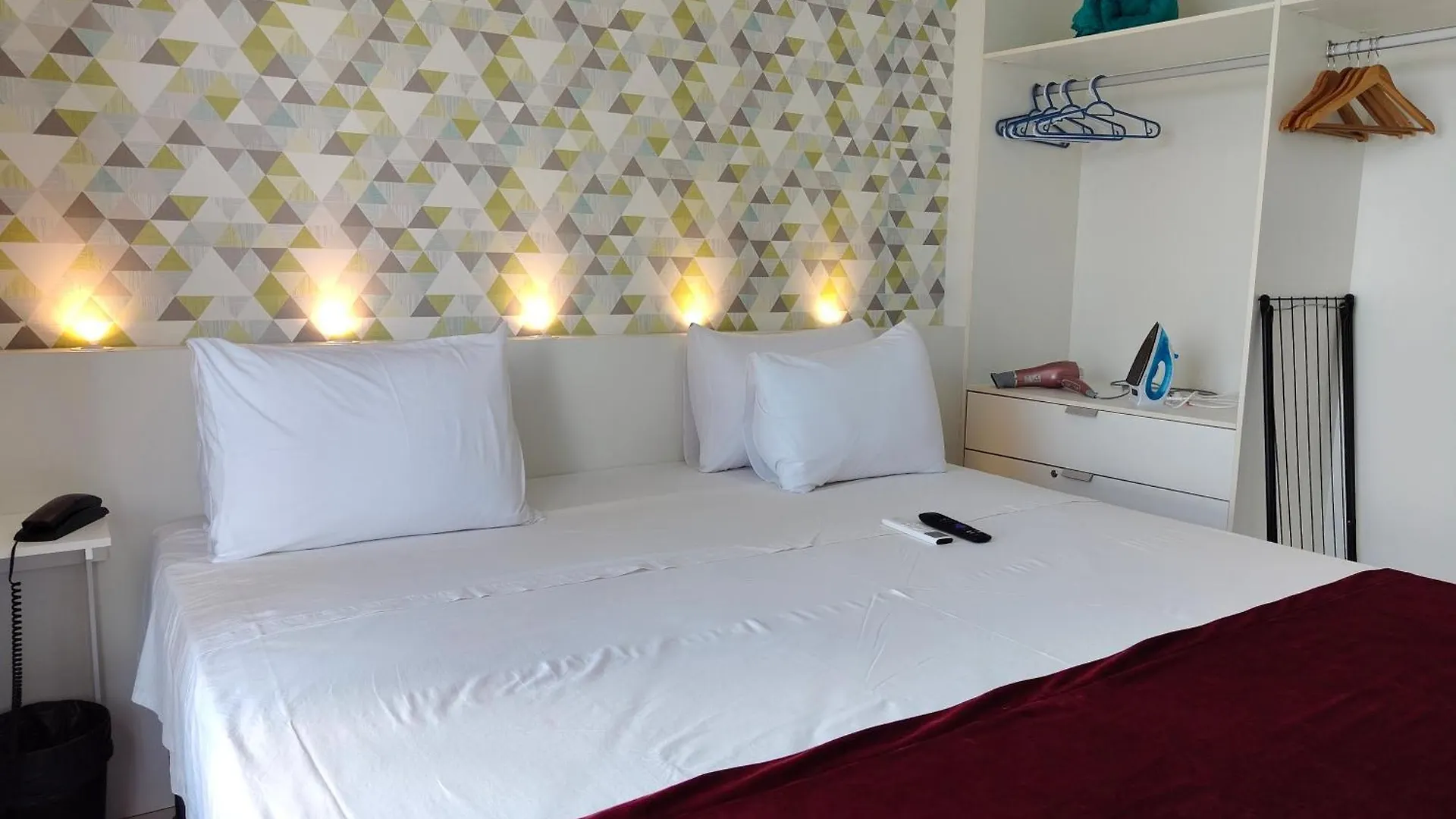 Janasti Suites Praia De Ponta Negra ناتال 3*,